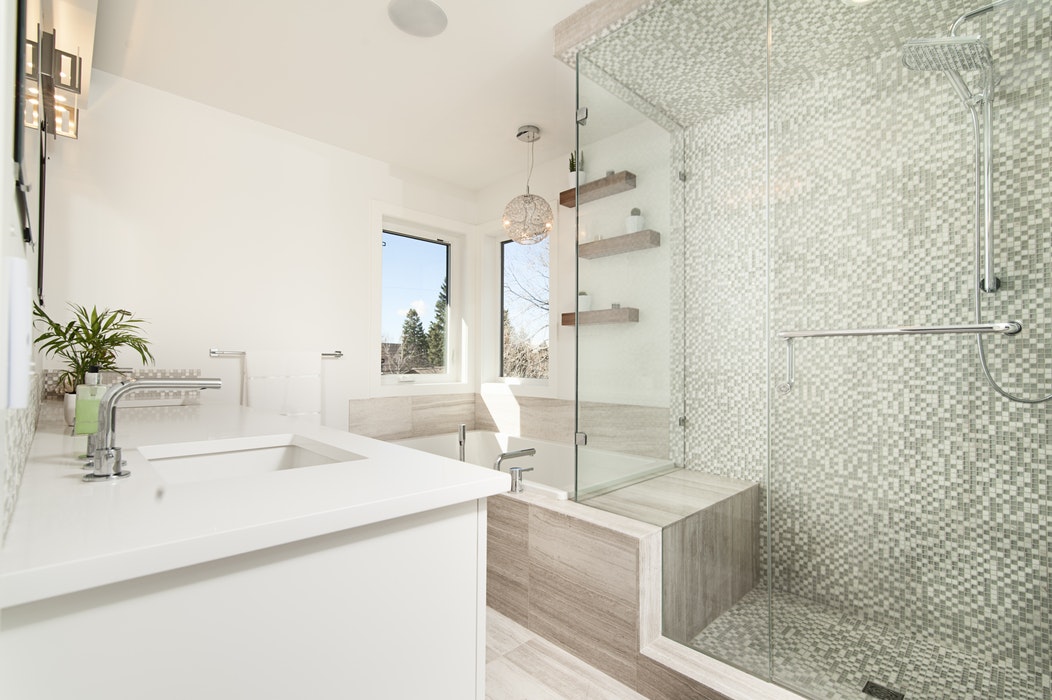 A spa-level bathroom.